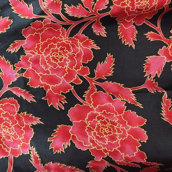 Vintage Victoria's Secret Silk Sleep Shirt - Picture 6 of 8